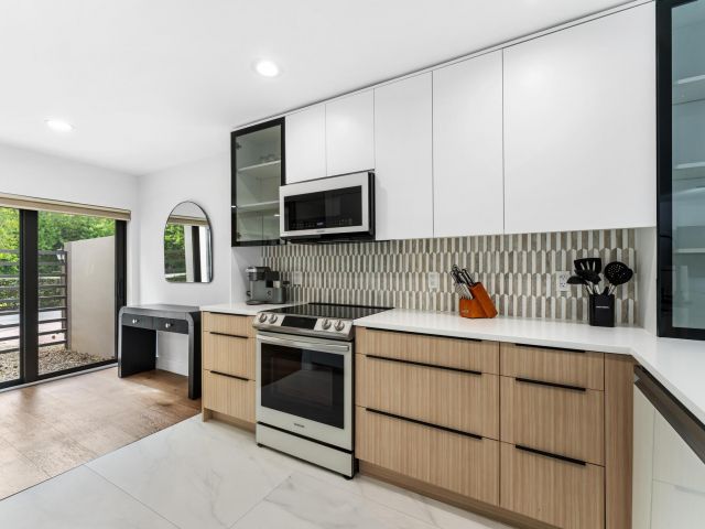 Дом в аренду по адресу 541 N Ocean Boulevard 5610 - фото 6370569