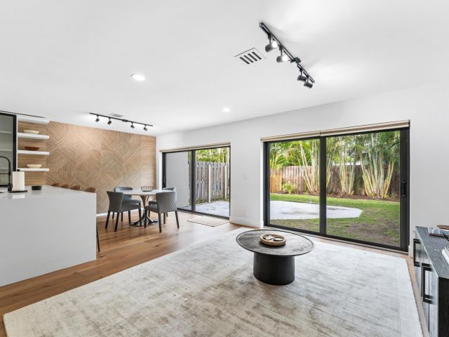 Дом в аренду по адресу 541 N Ocean Boulevard 5610 - фото 6370575