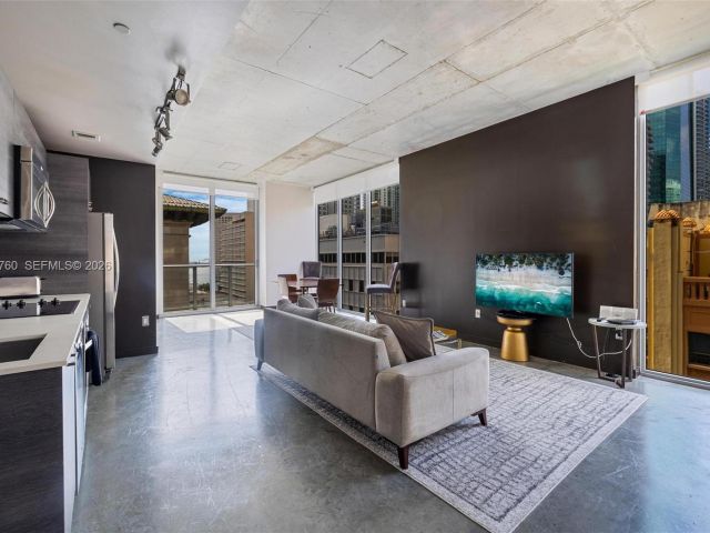 Продажа квартиры #401 - фото 6365564