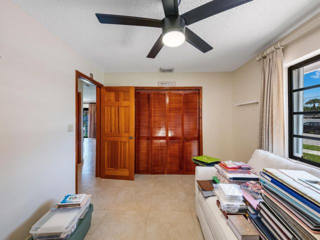 Продажа дома по адресу 13401 SW 30th Street - фото 6363417