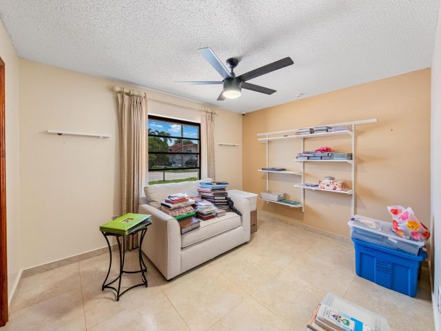 Продажа дома по адресу 13401 SW 30th Street - фото 6363418