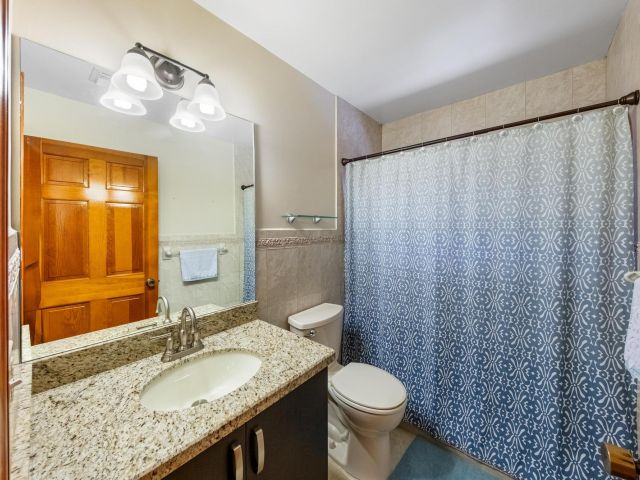 Продажа дома по адресу 13401 SW 30th Street - фото 6363419