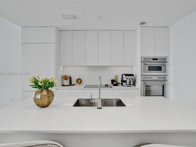 Продажа квартиры #806 - фото 6400788