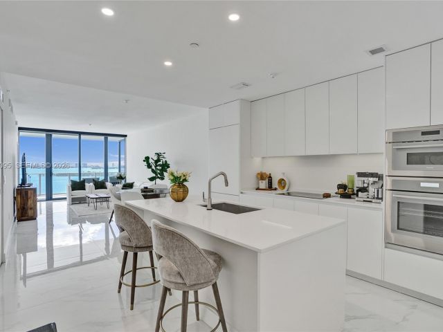 Продажа квартиры #806 - фото 6400789