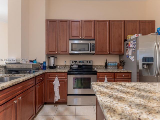 Продажа квартиры #710 - фото 6366089