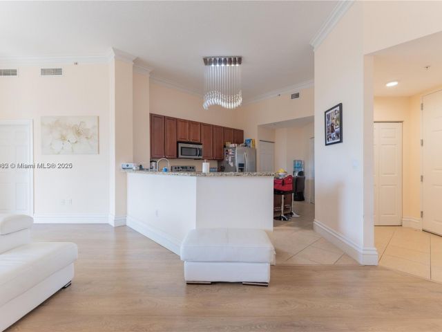 Продажа квартиры #710 - фото 6366091