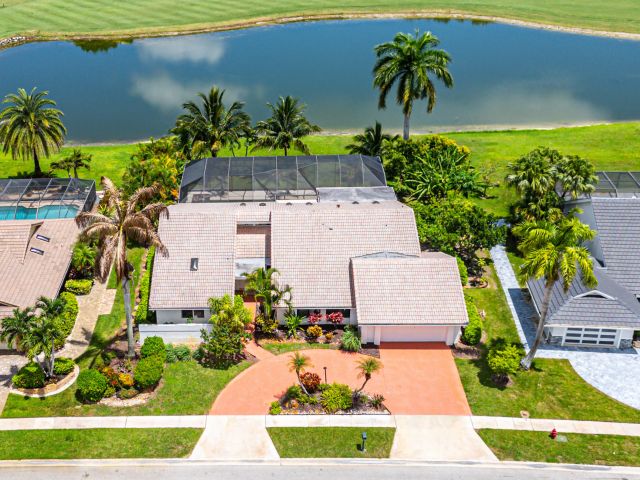 Дом в аренду по адресу 10391 Boca Woods Lane - фото 6365877