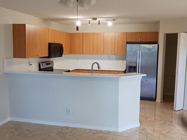 Дом в аренду по адресу 738 Perdido Heights - фото 6374272