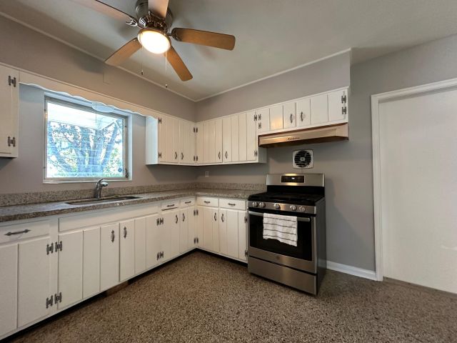 Дом в аренду по адресу 415 49th Street - фото 6592600