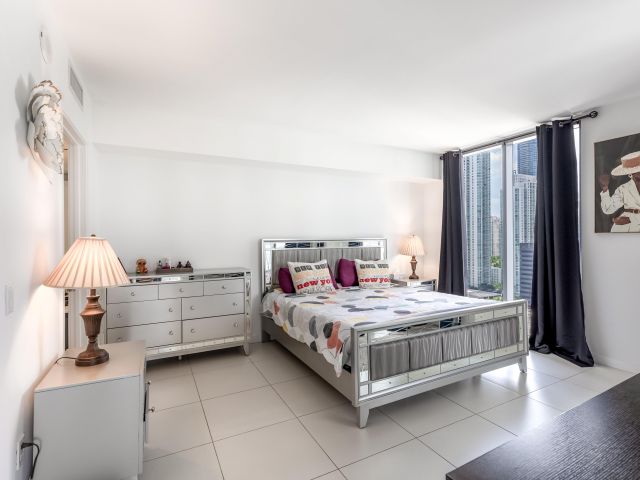 Продажа квартиры #2601 - фото 6369308