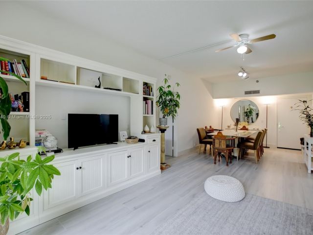 Продажа квартиры #114 - фото 7440786