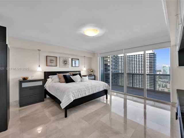 Квартира в аренду номер3801 - фото 6373512