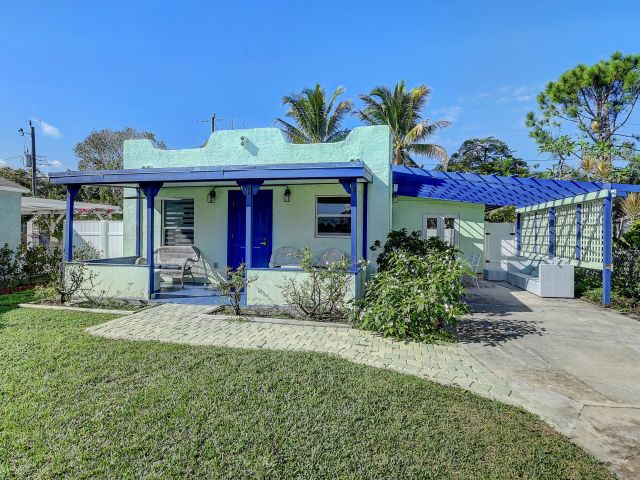 Дом в аренду по адресу 212 SW 1st Avenue - фото 6425843