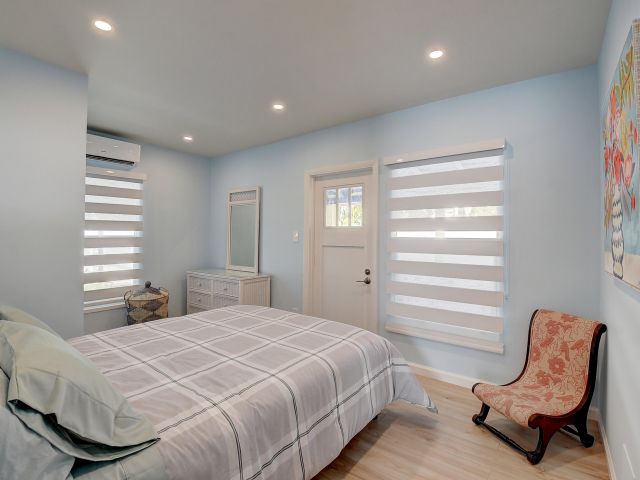 Дом в аренду по адресу 212 SW 1st Avenue - фото 6425847