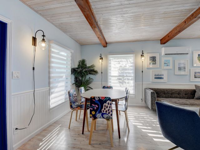 Дом в аренду по адресу 212 SW 1st Avenue - фото 6425854