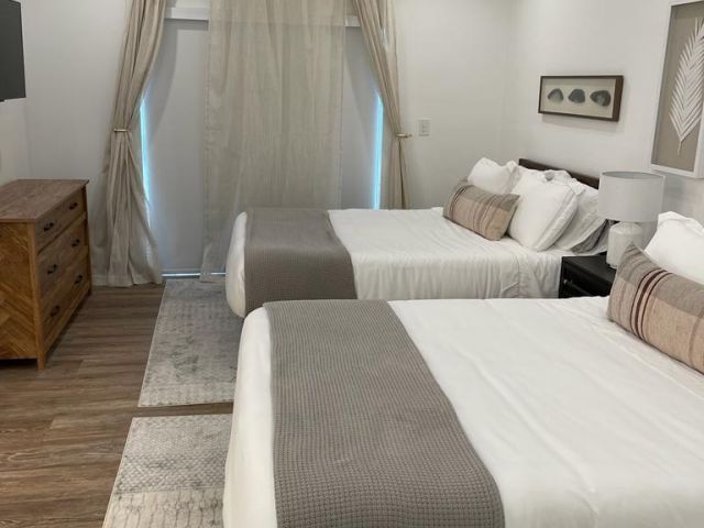 Дом в аренду по адресу 7360 San Sebastian Drive - фото 6373794