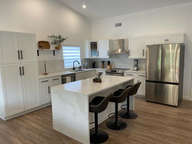 Дом в аренду по адресу 7360 San Sebastian Drive - фото 6373798