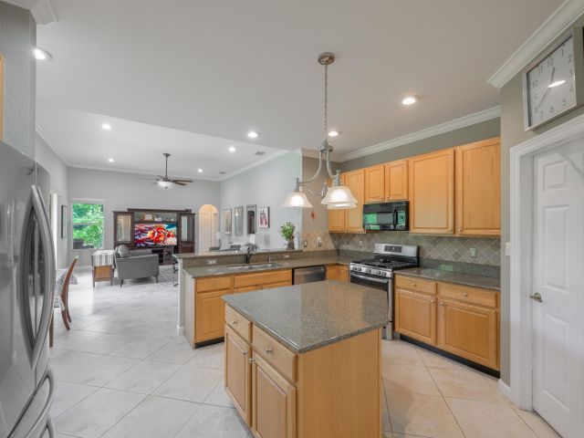 Продажа дома по адресу 3968 W Hamilton - фото 6446391