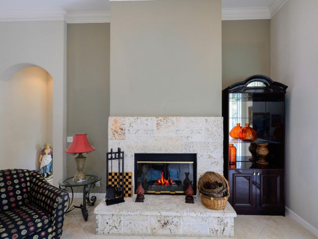 Продажа дома по адресу 3968 W Hamilton - фото 6446397