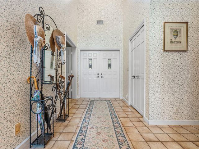 Продажа дома по адресу 4838 Charlton Way - фото 6373989