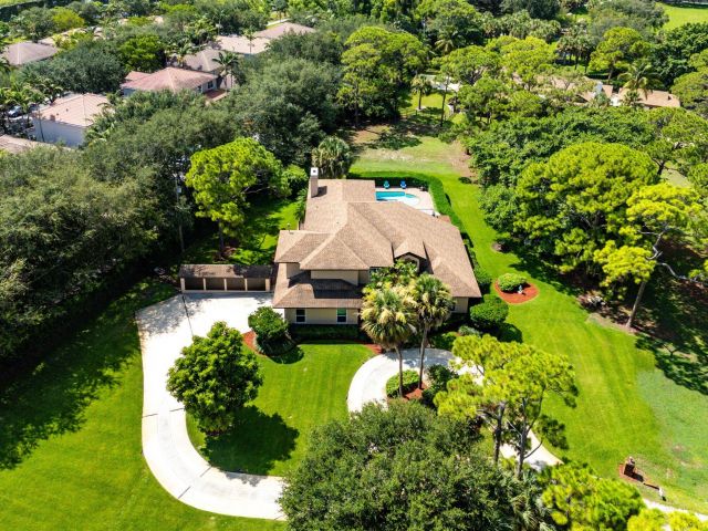 Продажа дома по адресу 4838 Charlton Way - фото 6373996