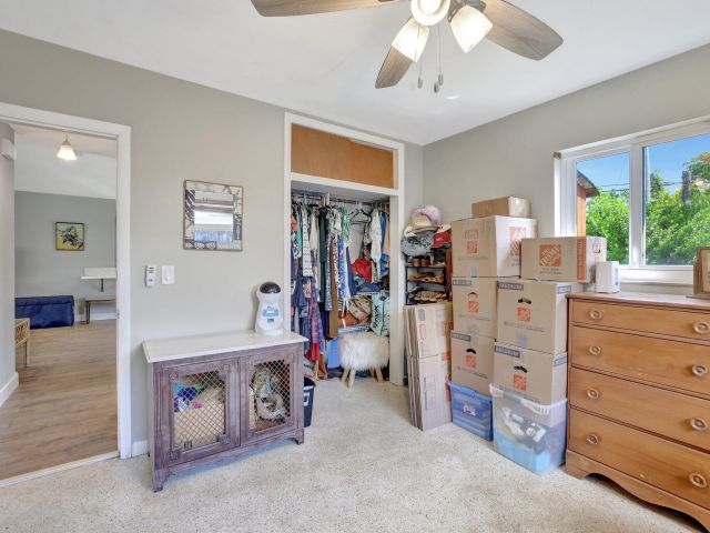 Дом в аренду по адресу 3241 SW 19 Street - фото 6374710