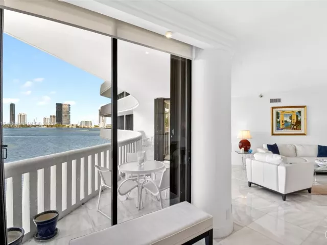 Продажа квартиры #505 - фото 6396952