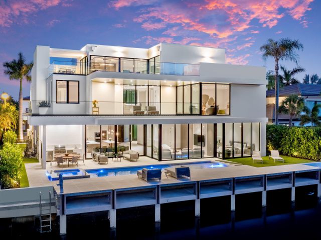 Продажа дома по адресу 541 Golden Harbour Drive - фото 6413587