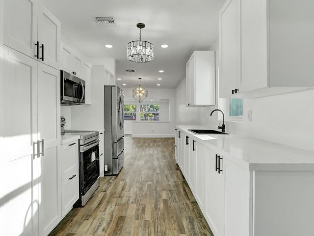 Продажа дома по адресу 11 NW 117th Street - фото 6378736