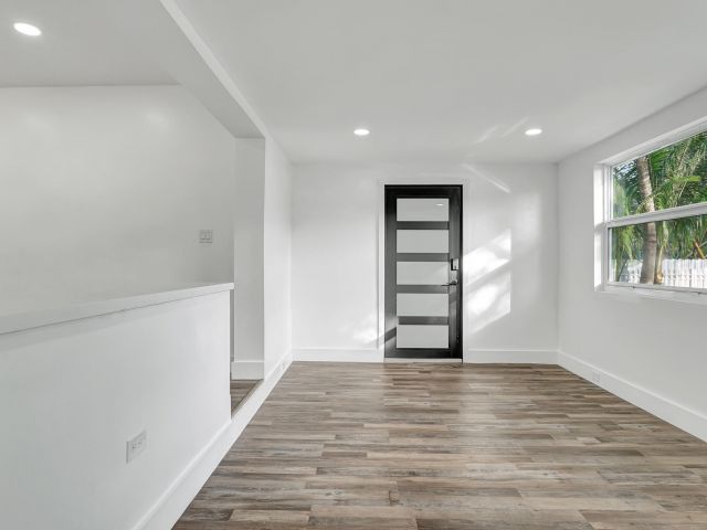 Продажа дома по адресу 11 NW 117th Street - фото 6378741