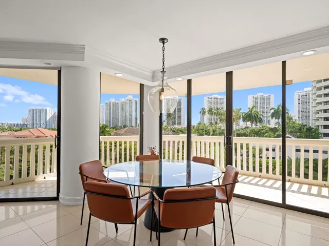 Продажа квартиры #504 - фото 6400773