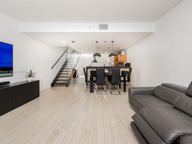 Продажа квартиры #139 - фото 6376903