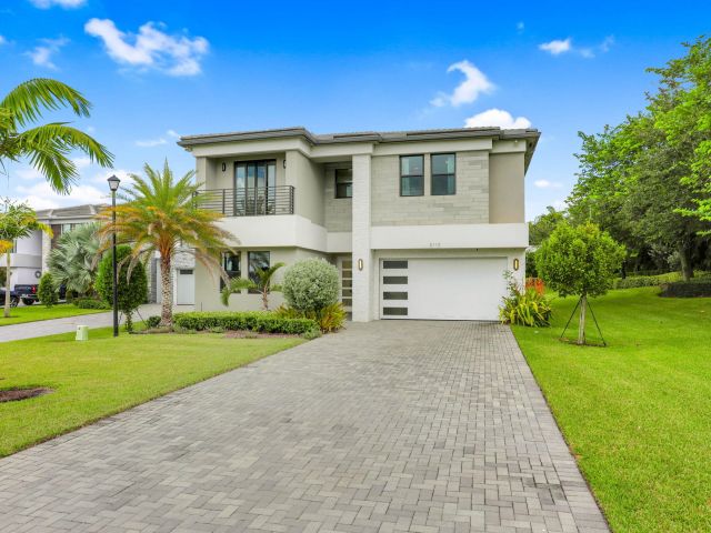 Продажа дома по адресу 8115 Laurel Falls Drive - фото 6445609