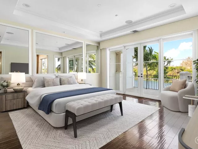 Продажа дома по адресу 549 NE 19th Avenue C - фото 8966714