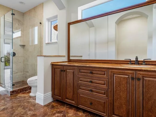 Продажа дома по адресу 549 NE 19th Avenue C - фото 8966738