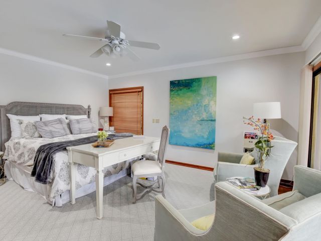 Дом в аренду по адресу 2570 NW 27th Street - фото 6399886