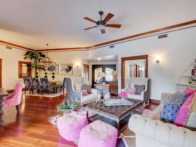 Дом в аренду по адресу 2570 NW 27th Street - фото 6399893