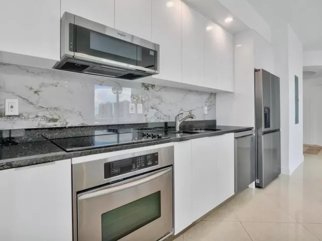 Квартира в аренду номер1-1212 - фото 6380979