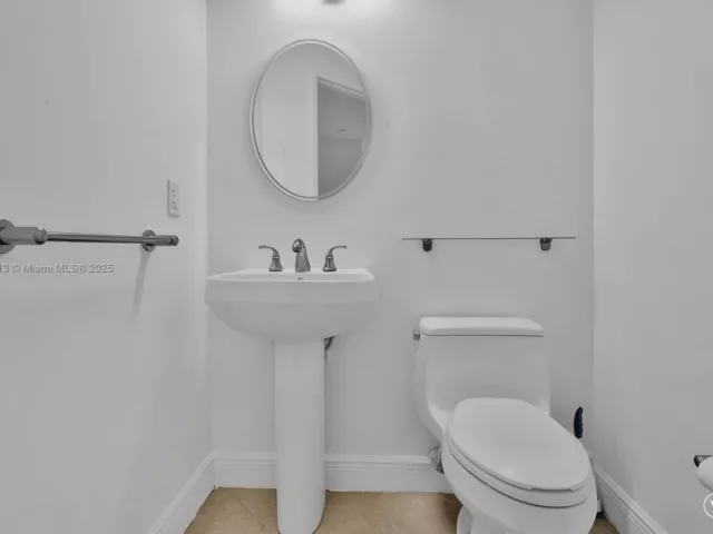 Квартира в аренду номер1-1212 - фото 6380969