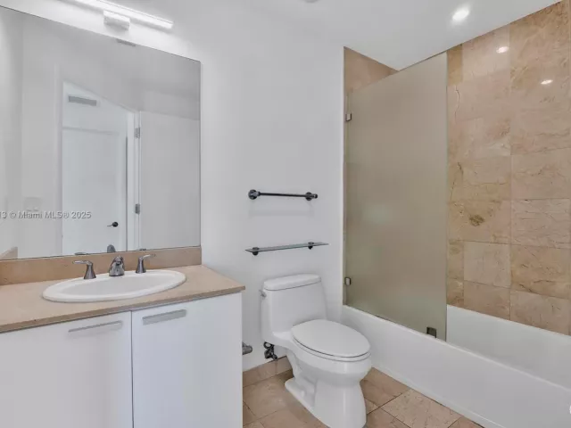 Квартира в аренду номер1-1212 - фото 6380965