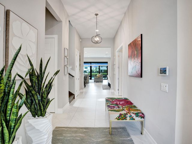 Дом в аренду по адресу 9052 Chauvet Way - фото 6894929