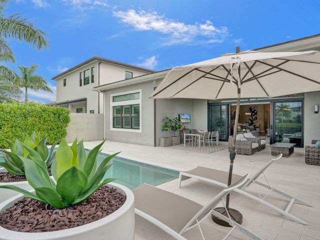 Дом в аренду по адресу 9052 Chauvet Way - фото 6894930