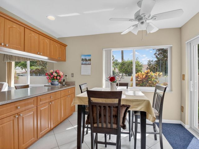 Продажа дома по адресу 6290 Sweet Maple Lane - фото 6391508