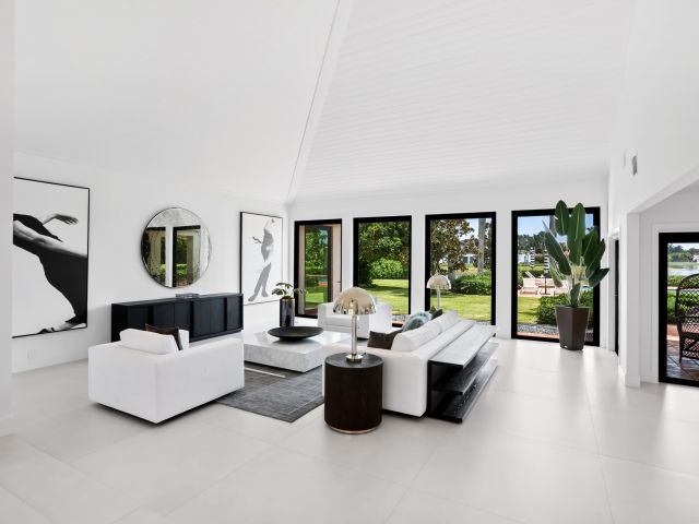 Продажа дома по адресу 18743 Long Lake Drive - фото 6937076