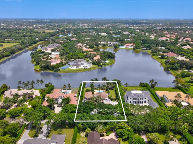 Продажа дома по адресу 18743 Long Lake Drive - фото 6937089