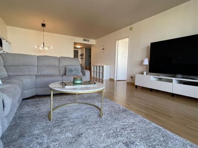 Квартира в аренду номер - фото 7432871