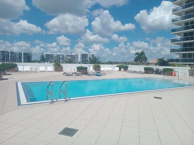 Продажа квартиры #1406-S - фото 6383518