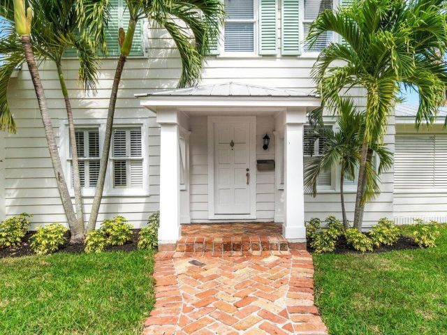 Продажа дома по адресу 319 Buckingham Road - фото 6390800