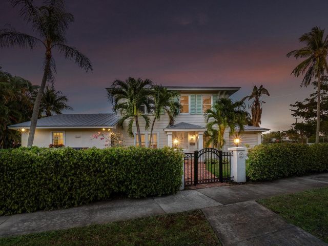 Продажа дома по адресу 319 Buckingham Road - фото 6390801