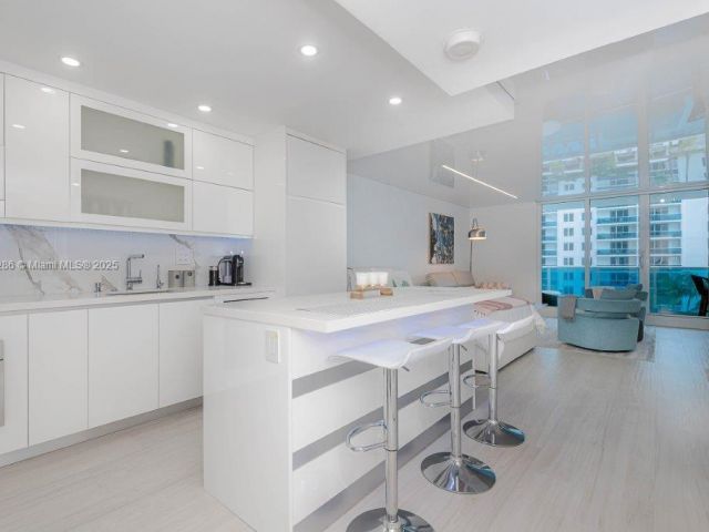 Продажа квартиры #811 - фото 6384499